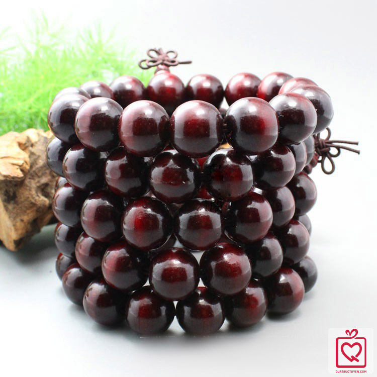 Ý nghĩa phong thủy của vòng tay gỗ đàn hương - tử đàn