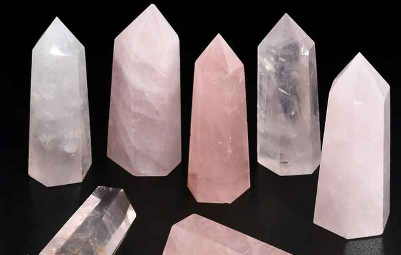 Ý nghĩa phong thủy của trụ thạch anh là gì?
