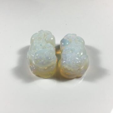 Mặt dây chuyền Tỳ hưu đá xà cừ Labradorite